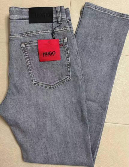 Hugo Boss Straight Fit Jeans