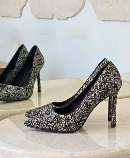 Louis Vuitton Signature Stiletto Heels