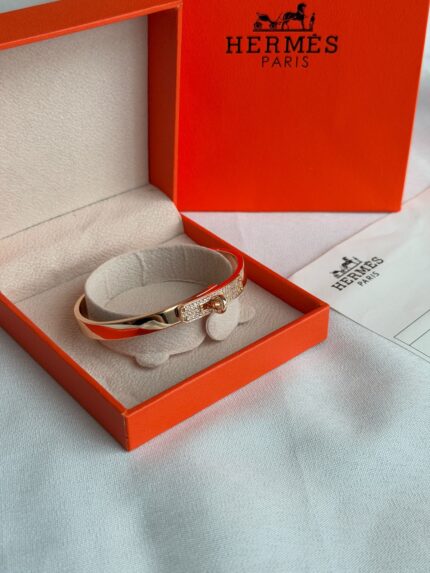 Hermes Clic HH / Collier de Chien Inspired Diamond Bracelet