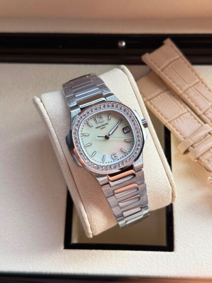 Patek Philippe Nautilus Ladies Diamond Watch