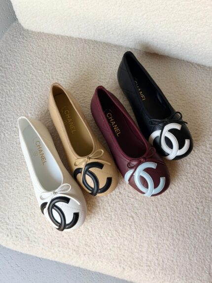 Chanel  Ladies CC Ballet Flats
