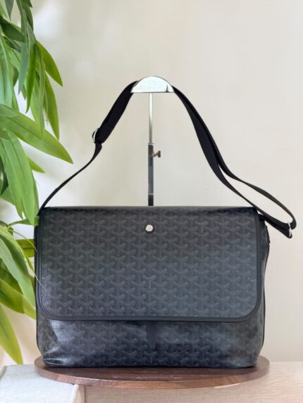 Goyard Crossbody Messenger Bag