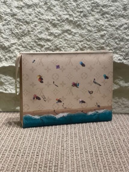 Louis Vuitton Pochette Voyage