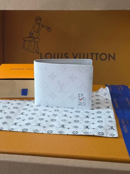 Louis Vuitton Slender Bi-Fold Wallet