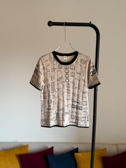 Hermes Equestrian Print Pleated Short-Sleeve Knit Top