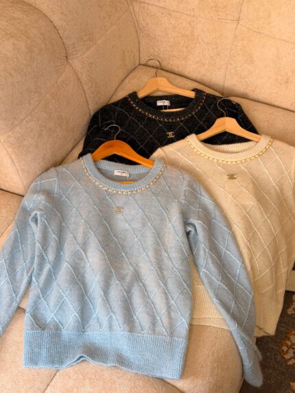 Chanel Quilted Diamond Stitch Chain Trim CC Logo Knit Sweaters