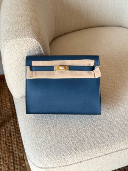 Hermès Kelly Clutches