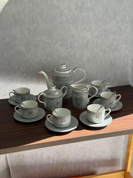 Hermes Mosaique au 24 Platinum Tea Set