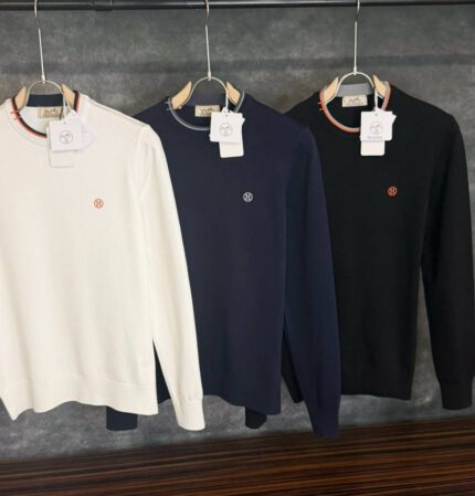 Hermès Embroidered H Logo Crew Neck Wool Sweaters