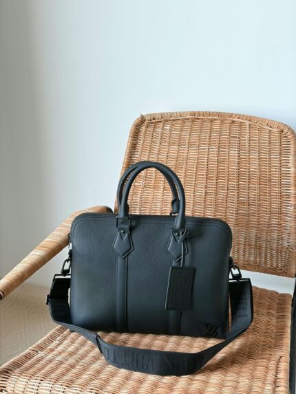 Louis Vuitton Aerogram Takeoff Slim Briefcase