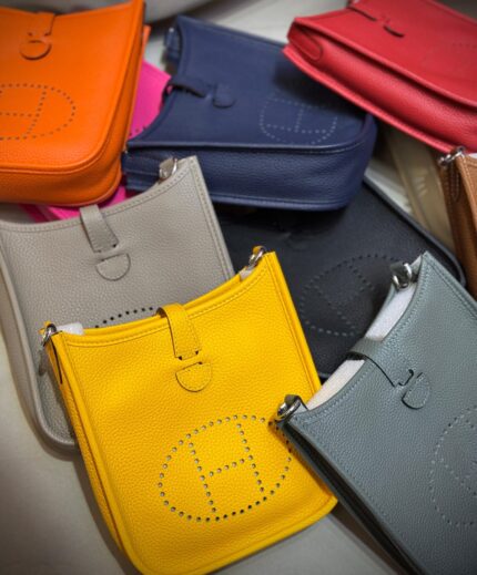 Hermès Evelyne TPM Crossbody Bags