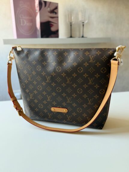 Louis Vuitton Shoulder Bag