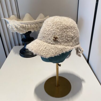 Chanel Tweed Bouclé Cap