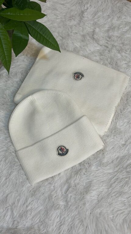 Moncler Wool Beanie & Muffler Sets