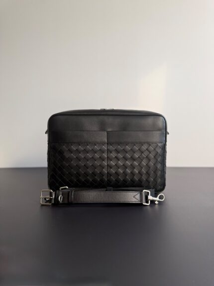 Bottega Veneta Intrecciato Messenger Bag