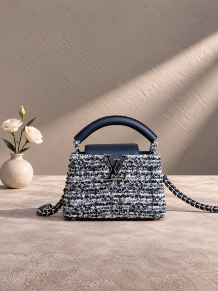 Louis Vuitton Capucines Hand Bags