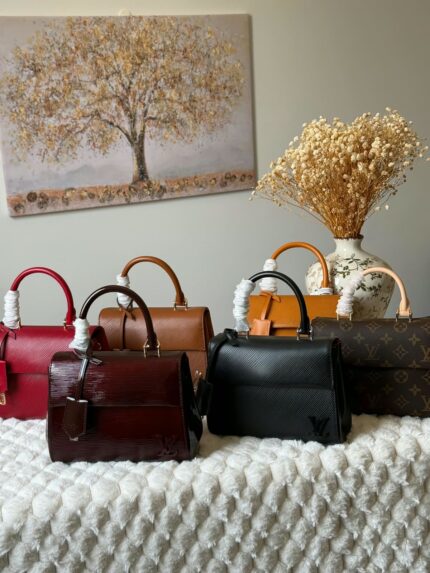 Louis Vuitton Cluny BB Bags