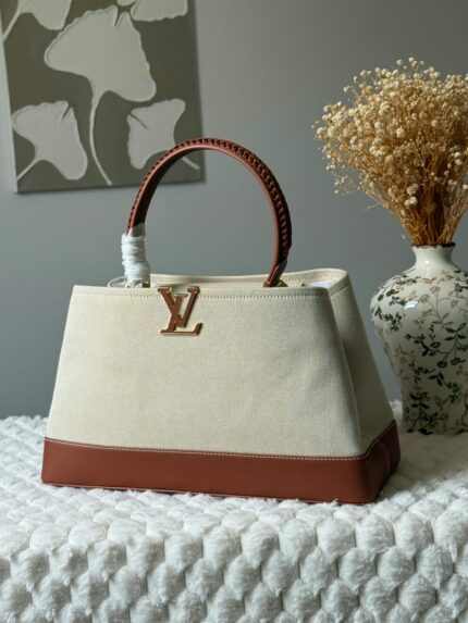 Louis Vuitton Capucines MM Tote Bag