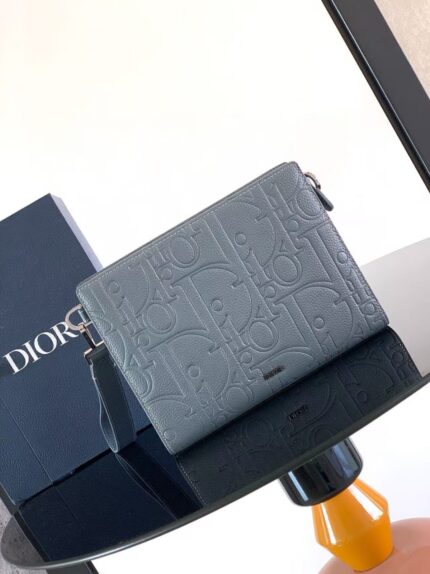 Christian Dior Gravity Pouch Clutch