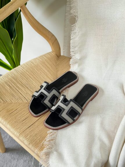Hermes Oran Sandals