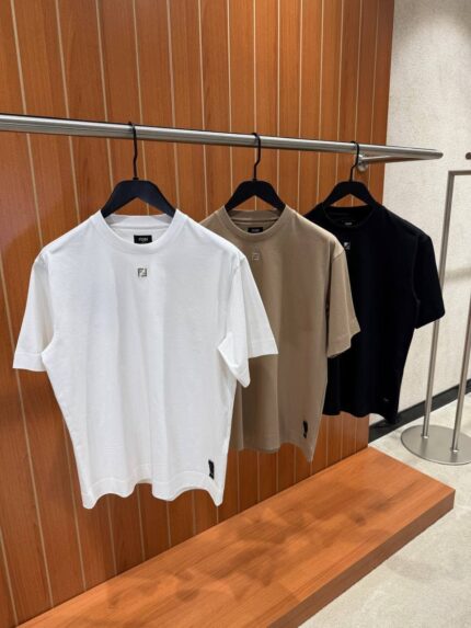Fendi FF Metal Logo Cotton T-Shirts